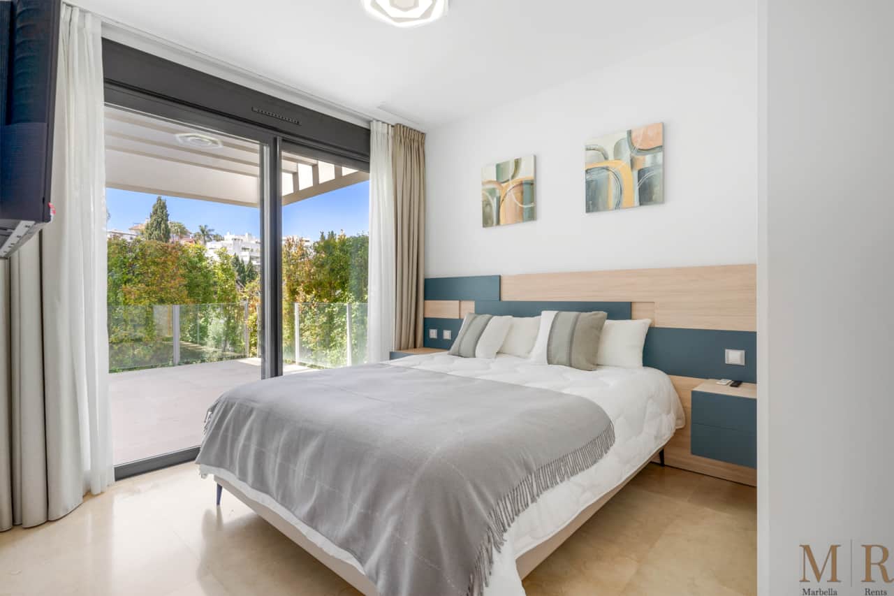 Comfortable bedroom.
