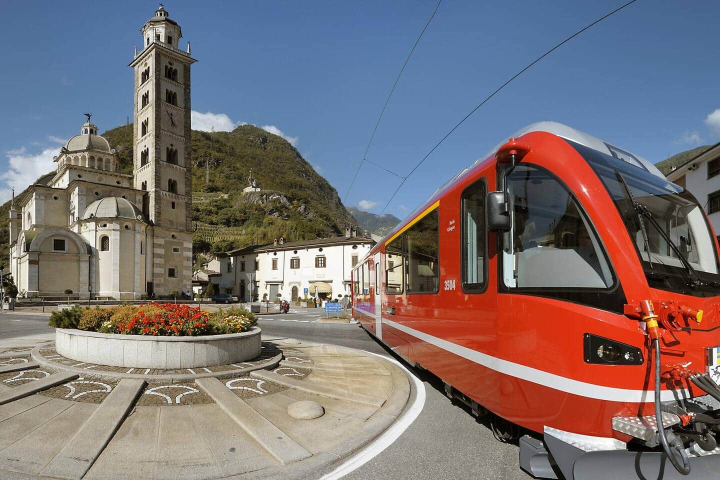 Roter Bernina Express Zug