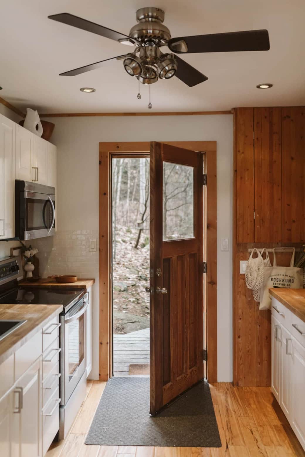Entrance into the Kitchen