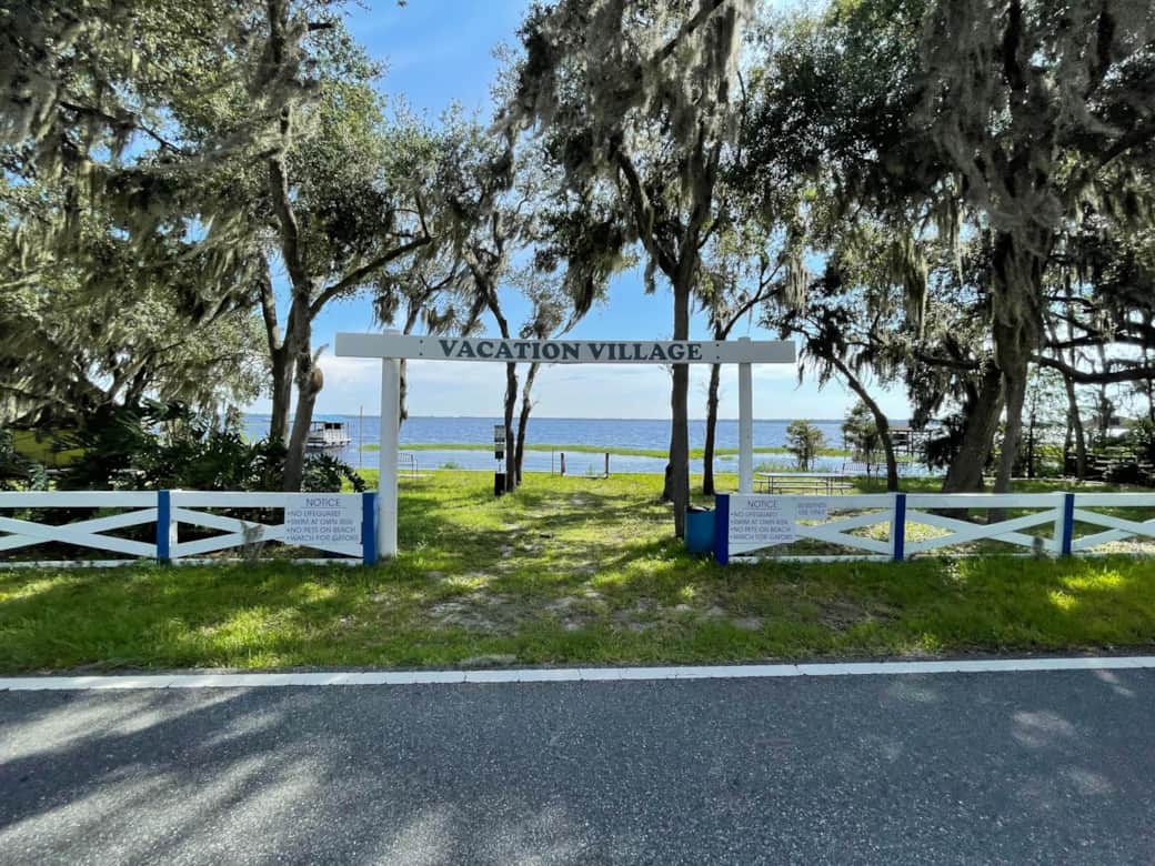 Lake Louisa Access