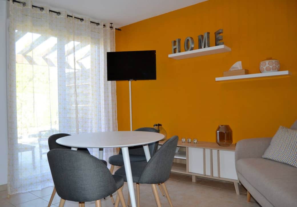 Salon et coin repas