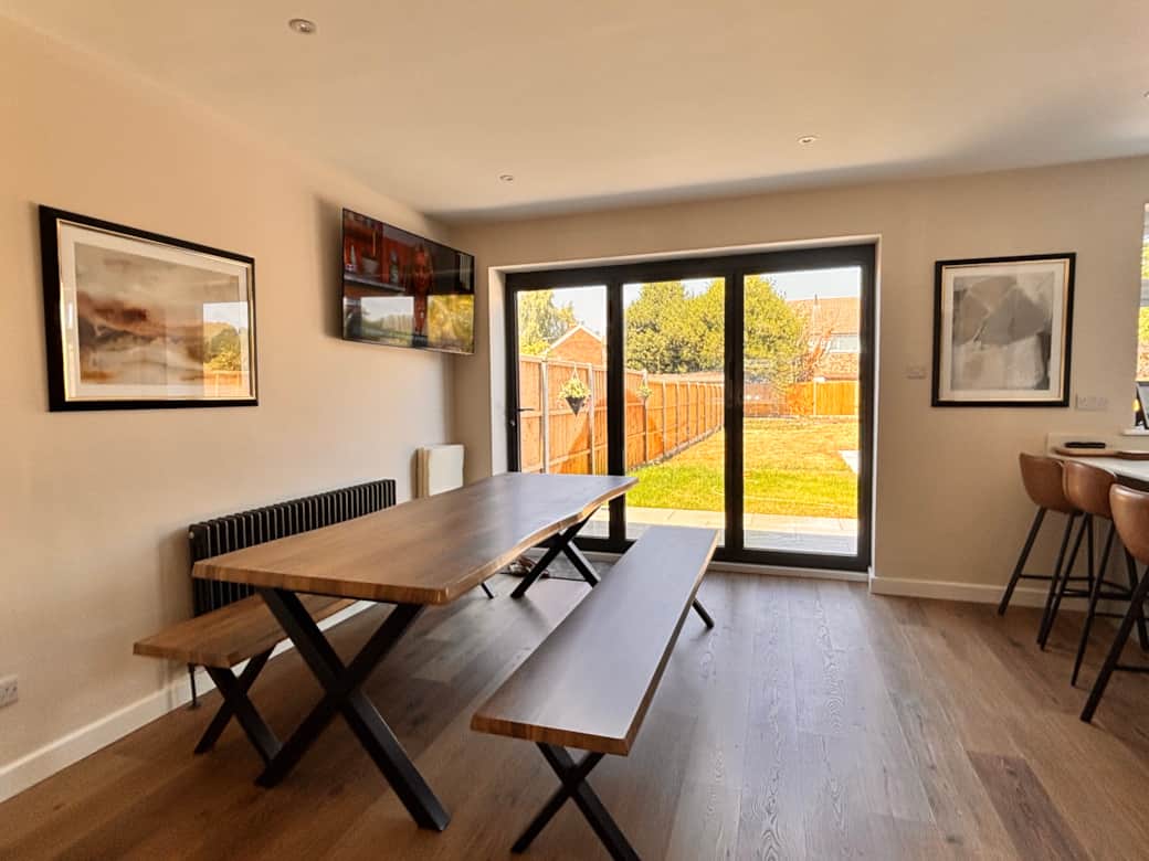 Dinning Table