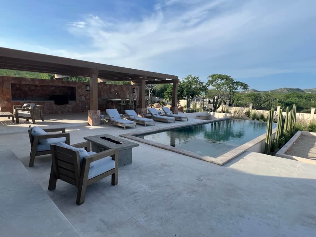 Pool/Firepit