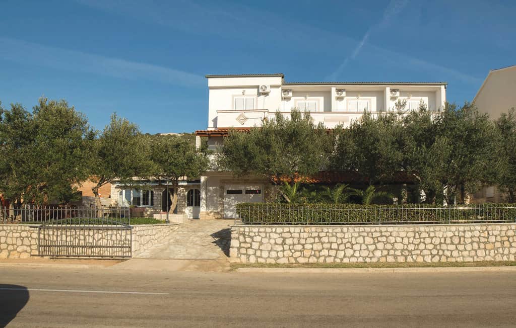 Apartments Novalja