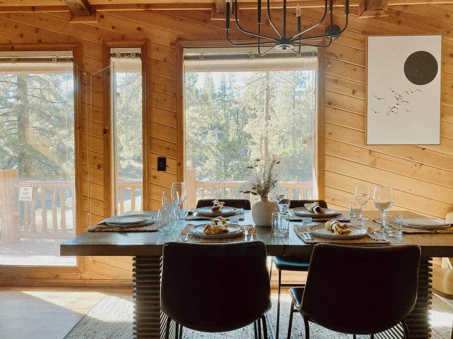 Perfect space for dinner parties and entertaining 