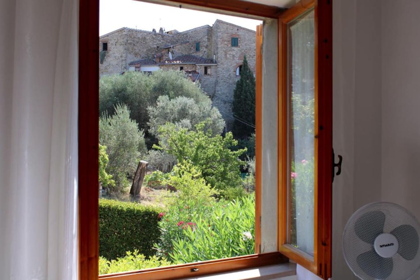 Vista del Borgo di Suvereto dall'appartamento
