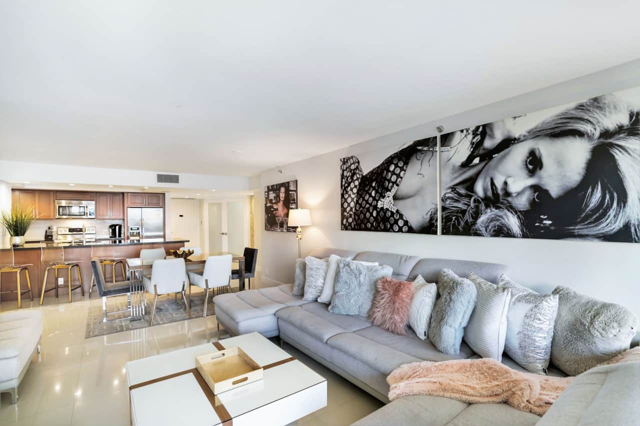 Some Like it Hot! (4 bedroom condo)