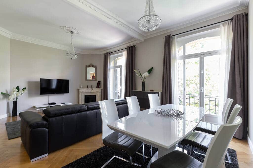 large living-room for extra comfort