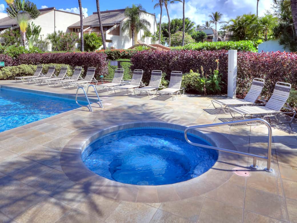 Spa at main pool  Maui Kamaole