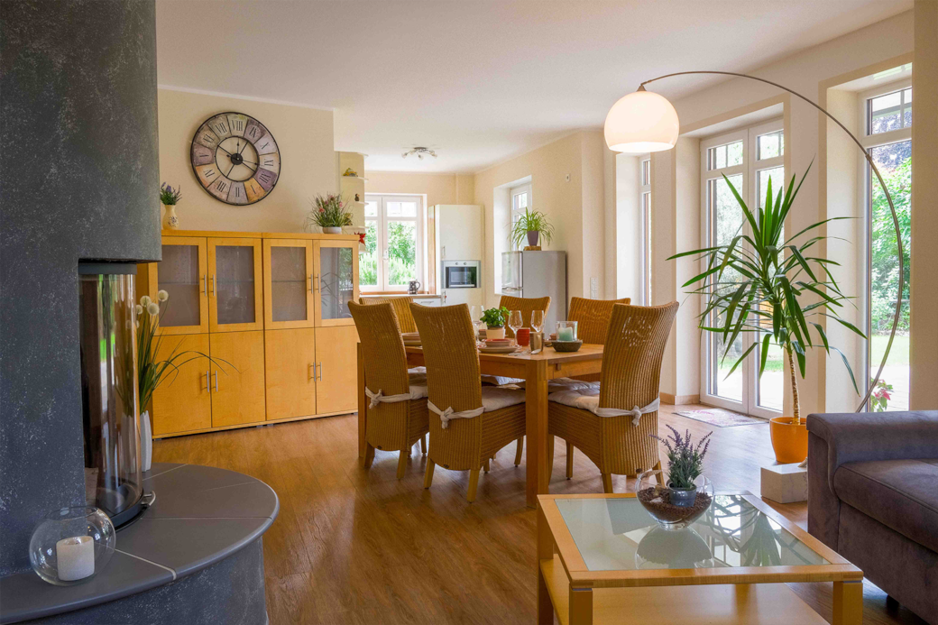 Wohnzimmer barrierefrei und Kaminofen Wohnzimmer barrierefrei und Kaminofen