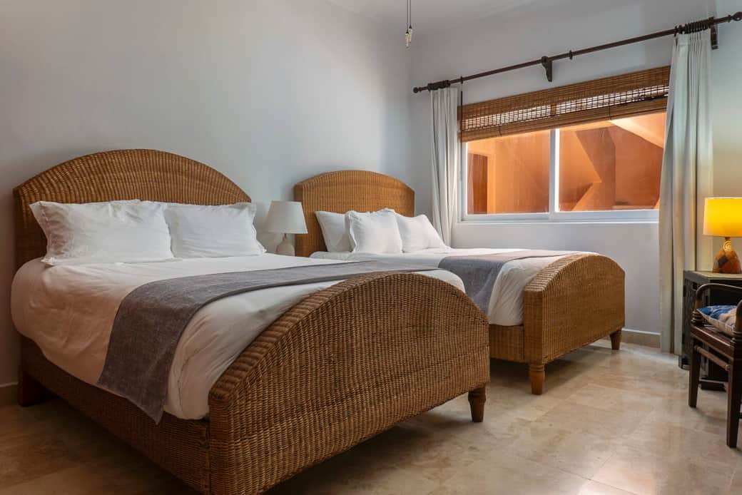 2 Queen beds in Bedroom #4