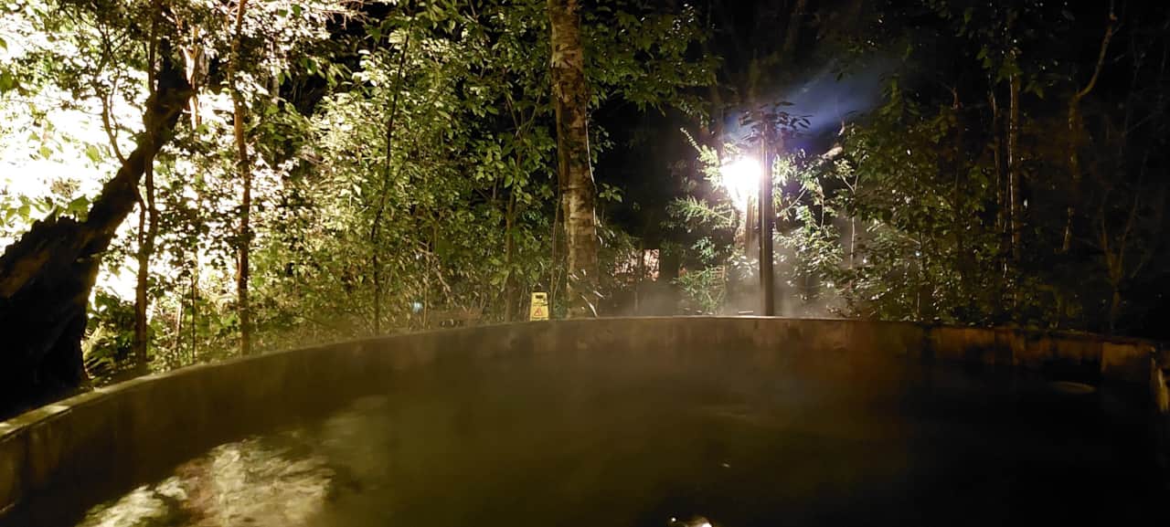 Tinajas de noche