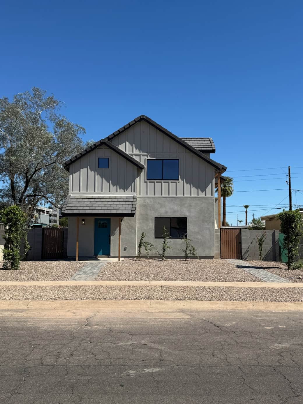 Brand new duplex in the Downtown area of Chandler AZ - Unit 2 is the top floor.