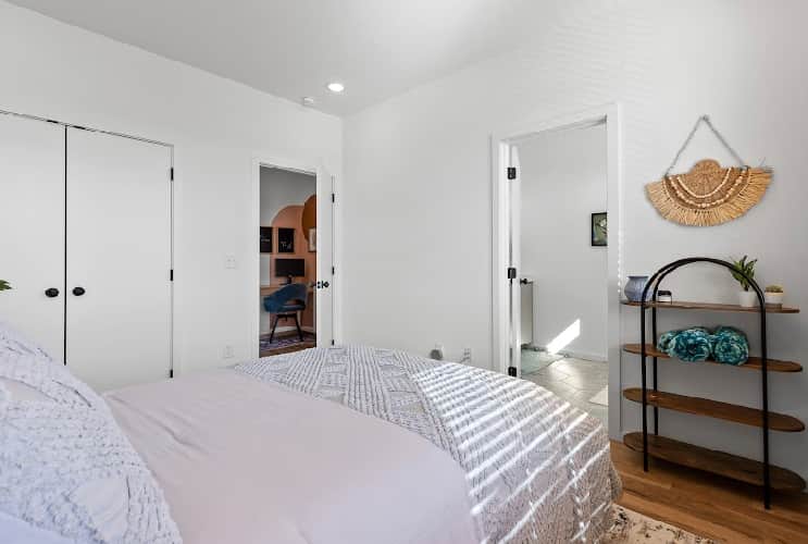 Bedroom 2: Enjoy a comfortable full-size bed with twin trundle pullout. Full bathroom connected!