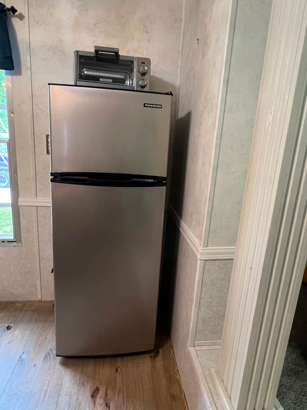 Fridge & Freezer