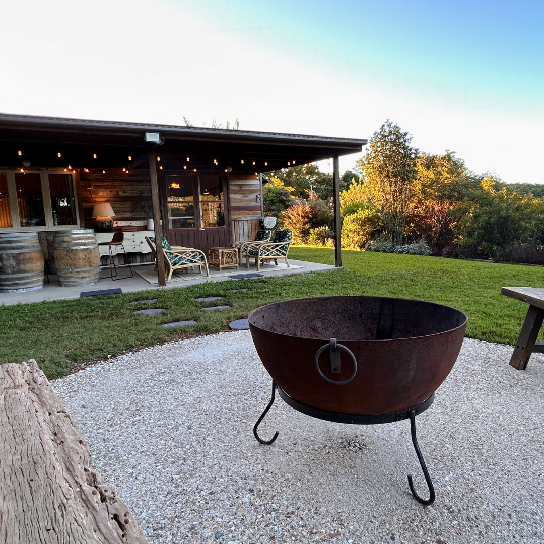 Samsara Sanctuary private outdoor living area and firepit in the Byron Bay hinterland
