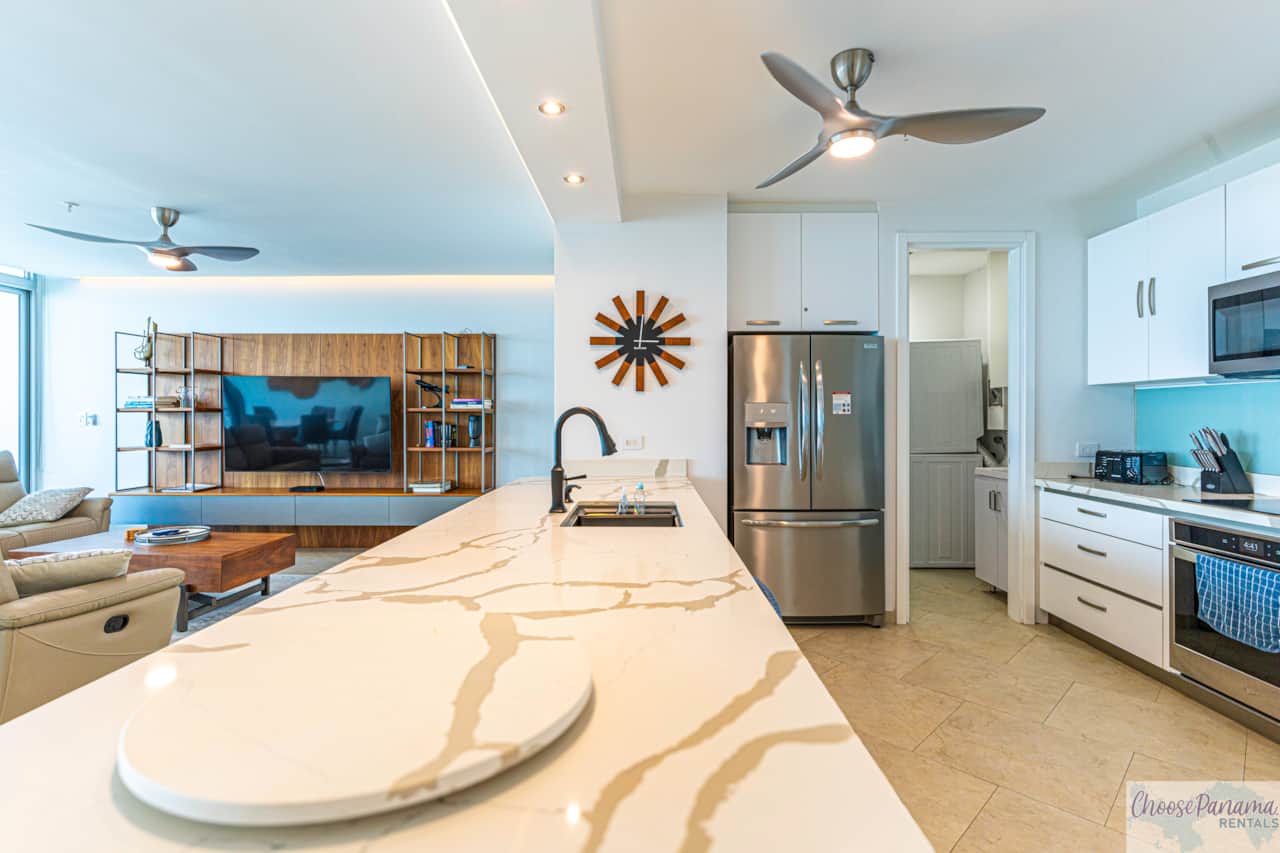 CB22M-Kitchen Prep Area