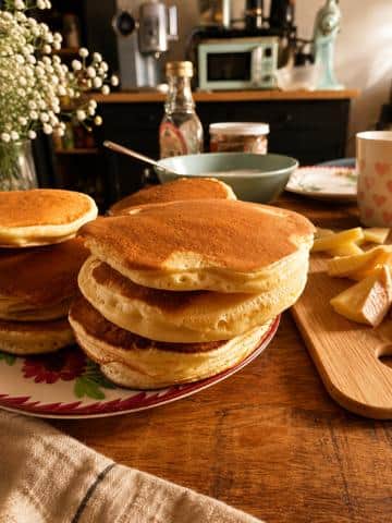 Pancakes servis au petit-déjeuner