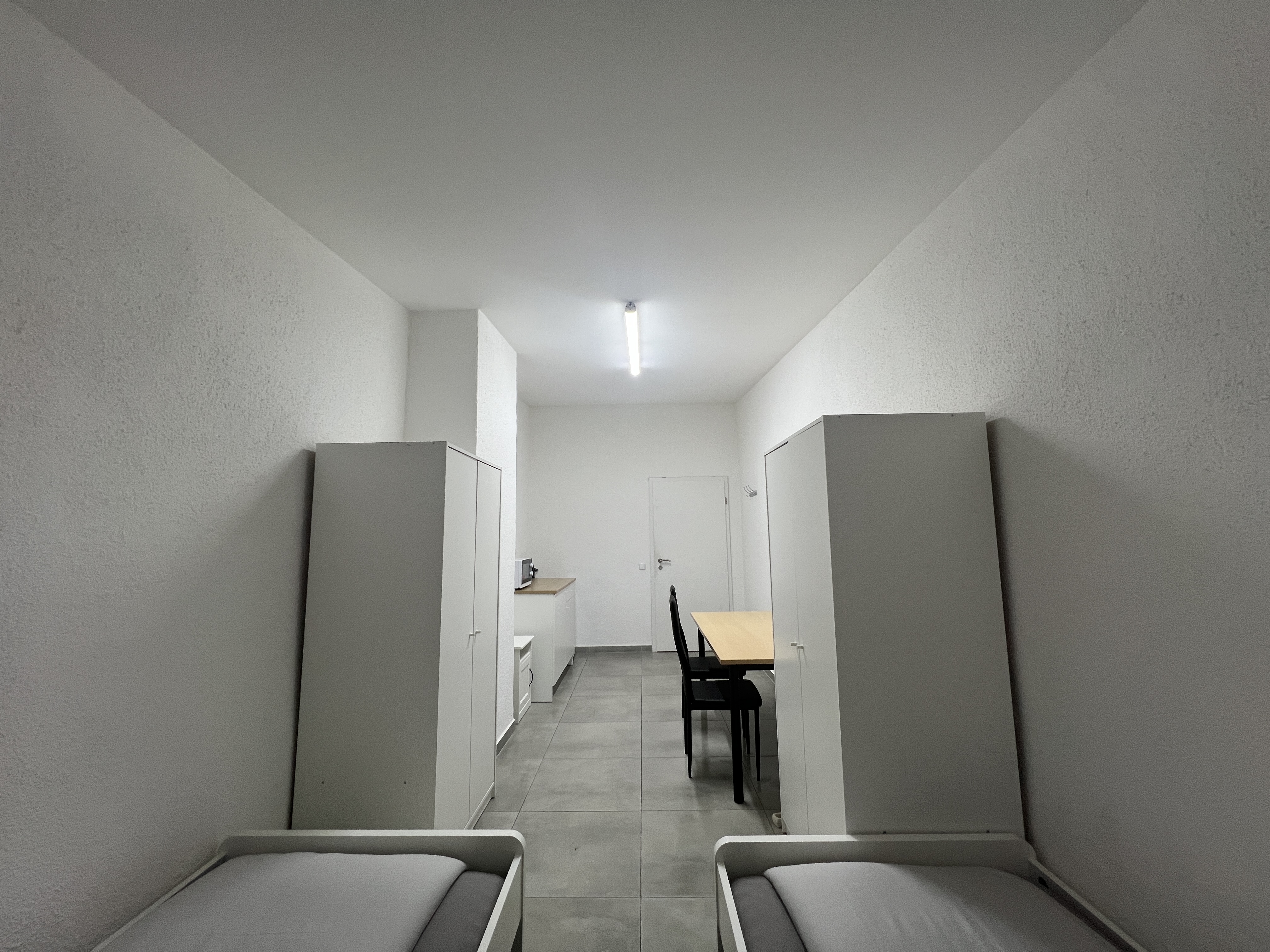 Mieterlux Heusenstamm — Zimmer für 2 Personen – Foto 3