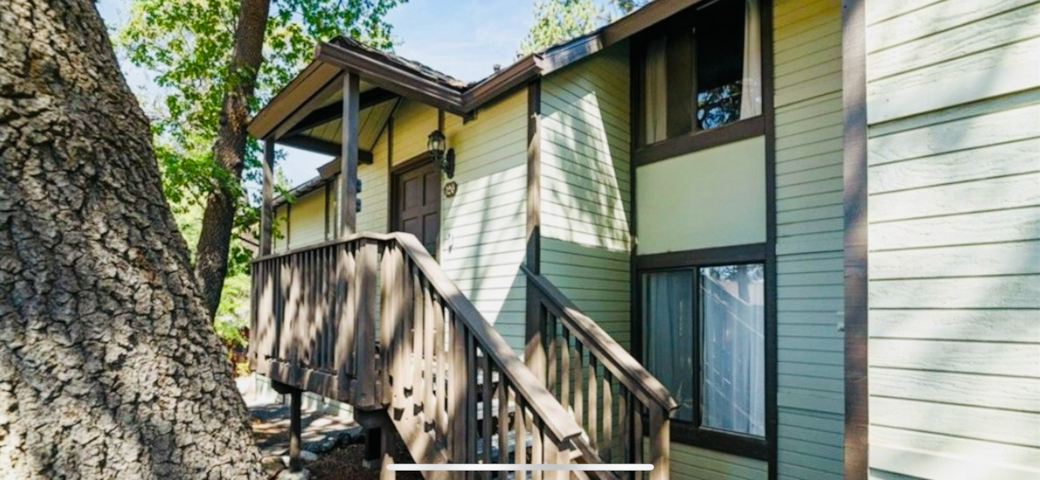 Front walkway landscape