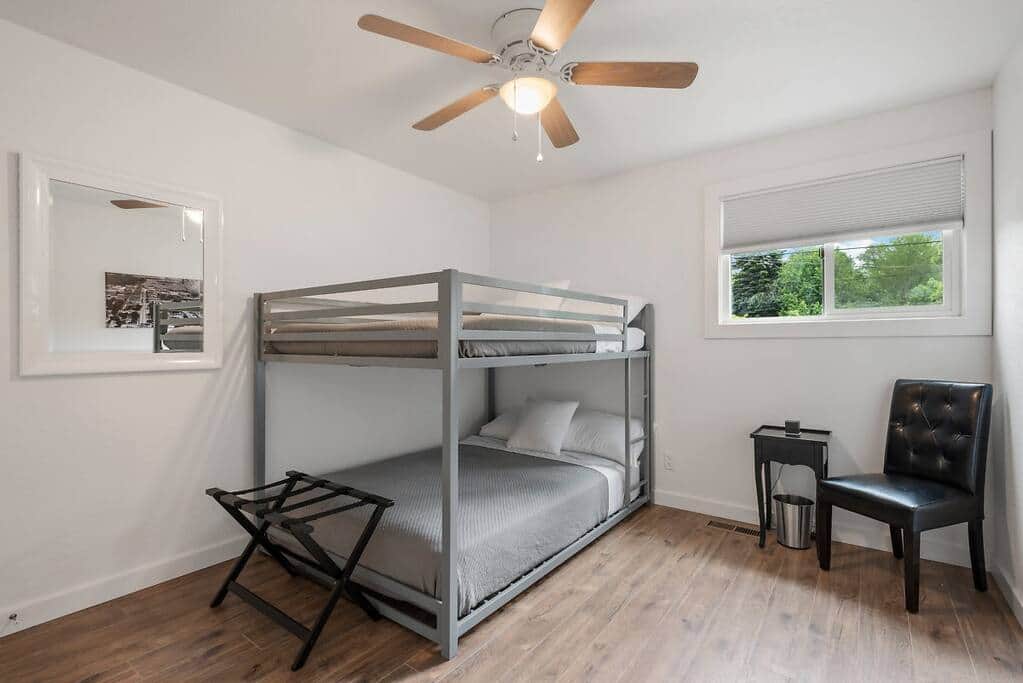 Third Bedroom w/Two Full Beds