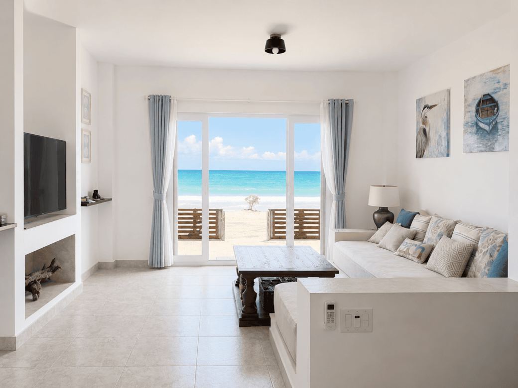 Living room, ocean front