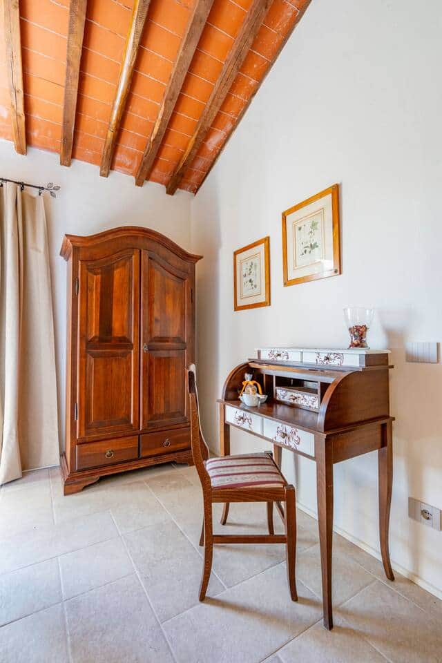 Ginestra room, with hand-painted furniture