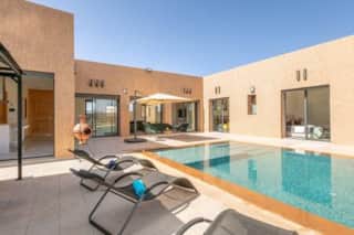 Villa Sanna, élégante avec piscine, jacuzzi & jeux — photo 3