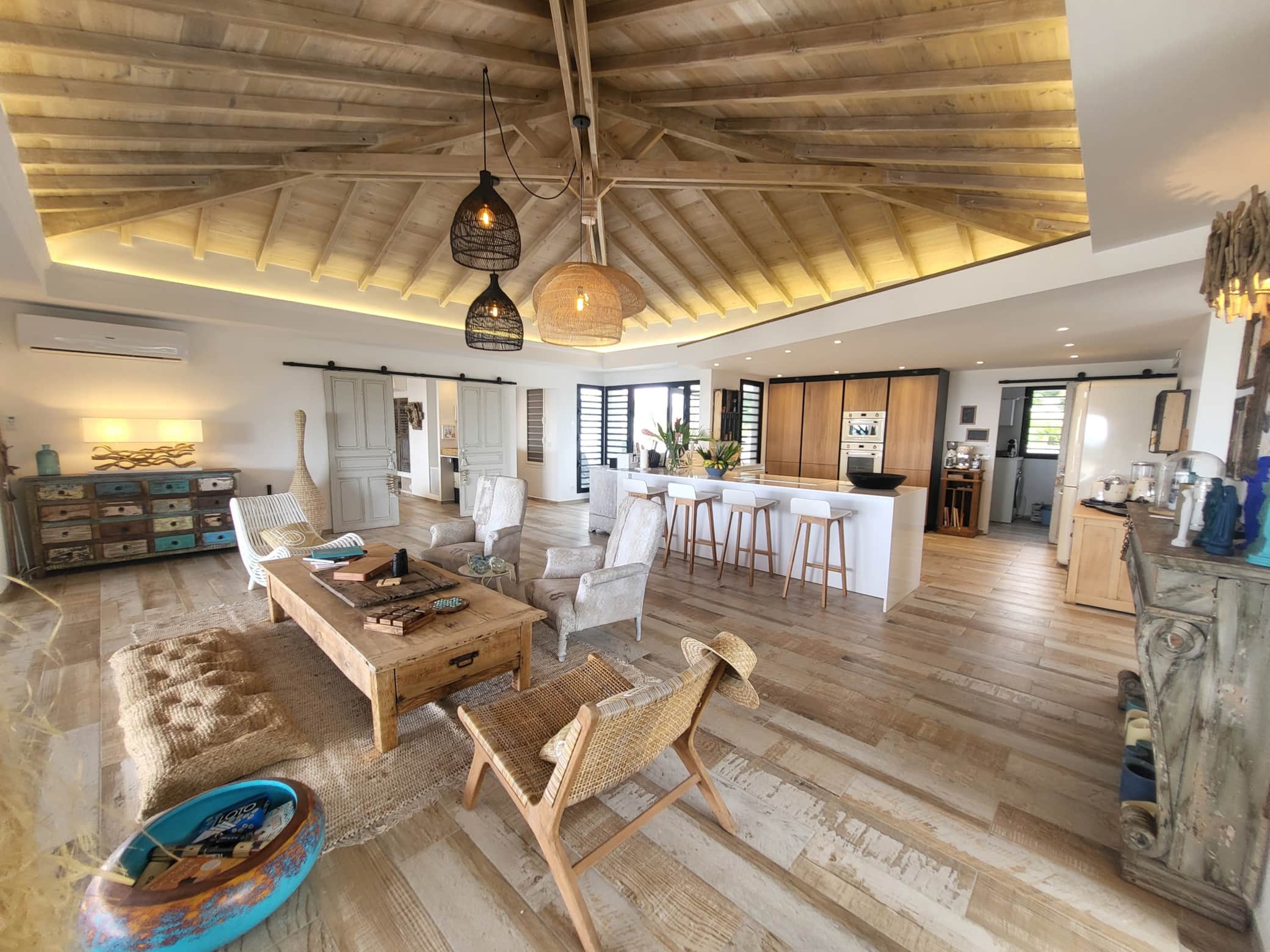 Image Title