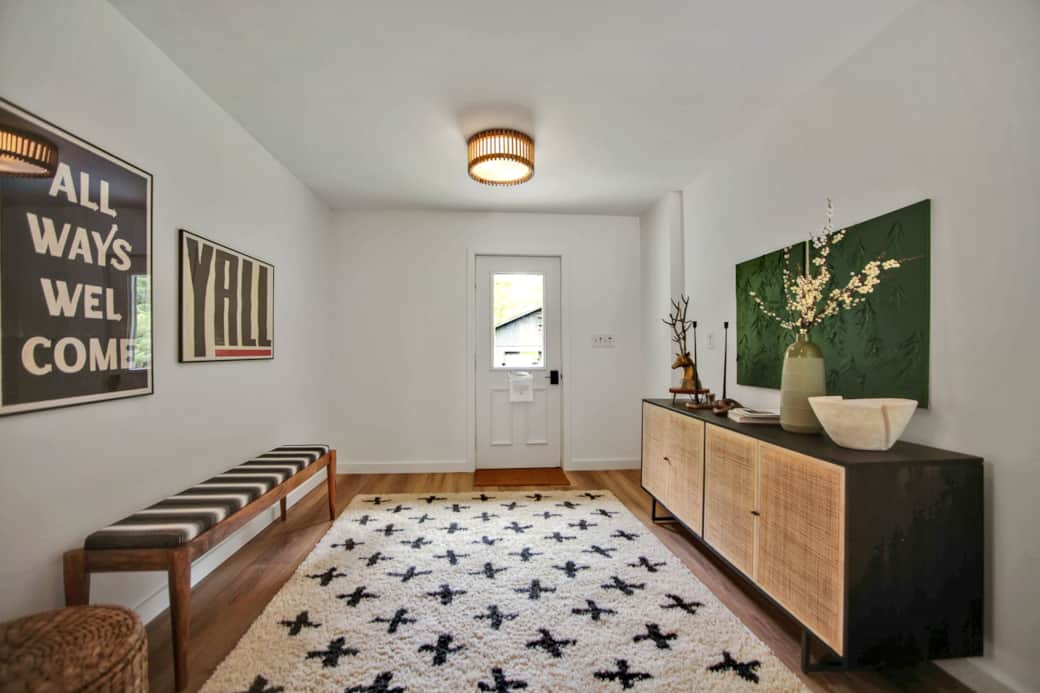 Entry room. 