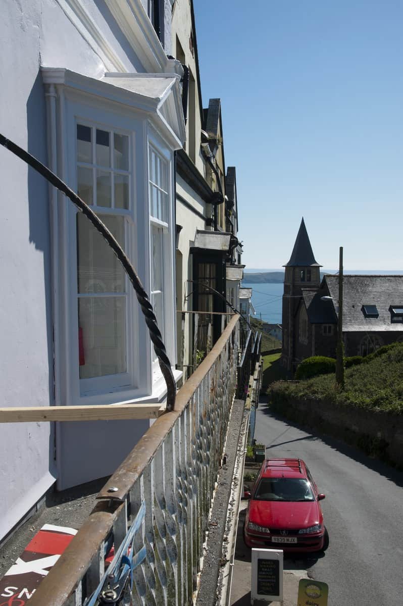 front view to sea