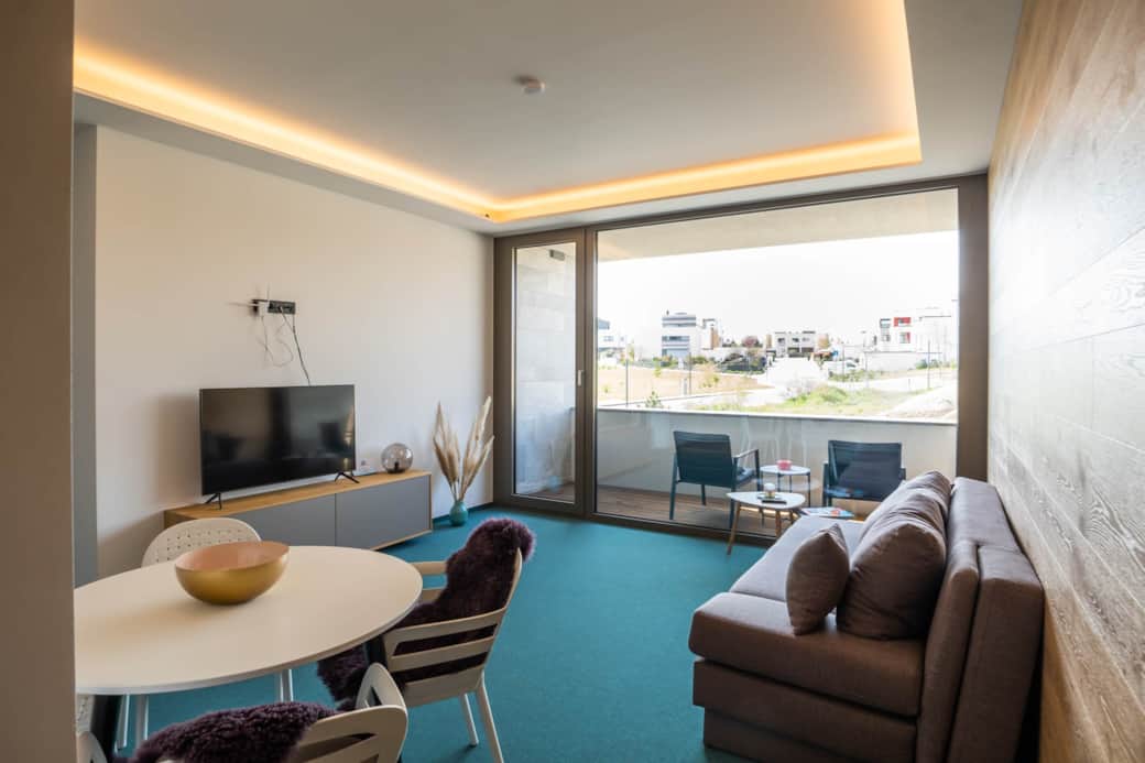 LAKESIDE - Apartment 4 