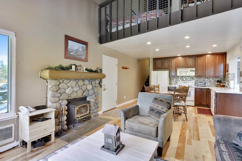 Wood burning stove