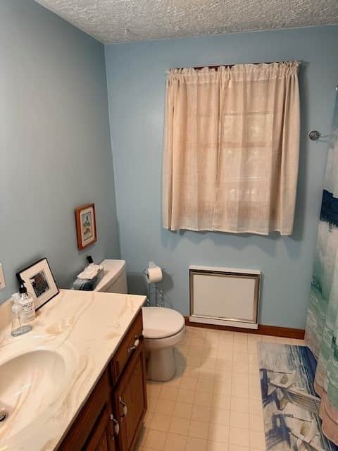 1st floor bathroom