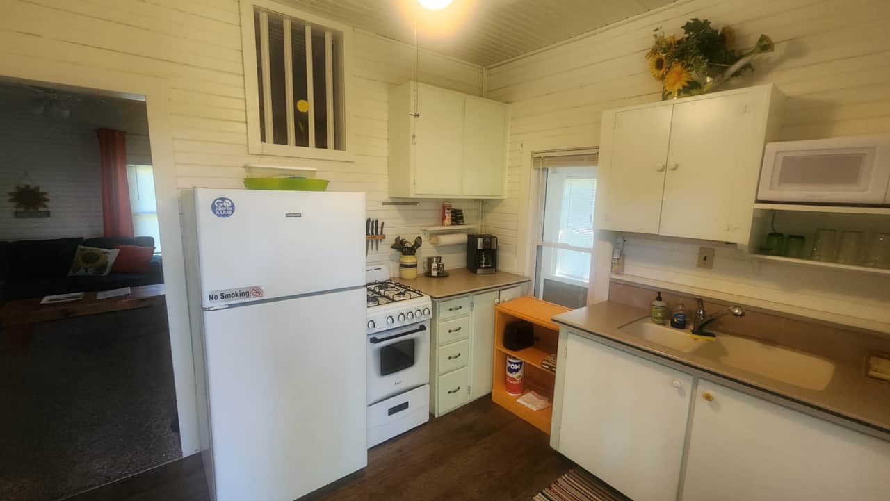 Sunflower - Kitchen