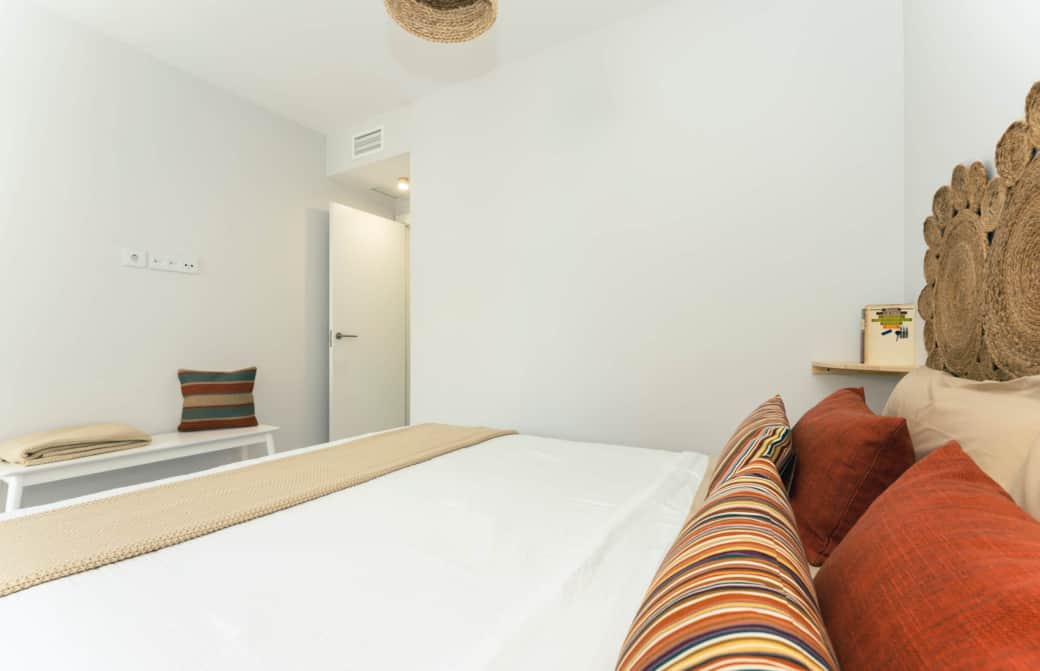 Amplio dormitorio doble