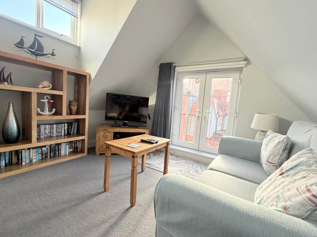 Living Area Living Area