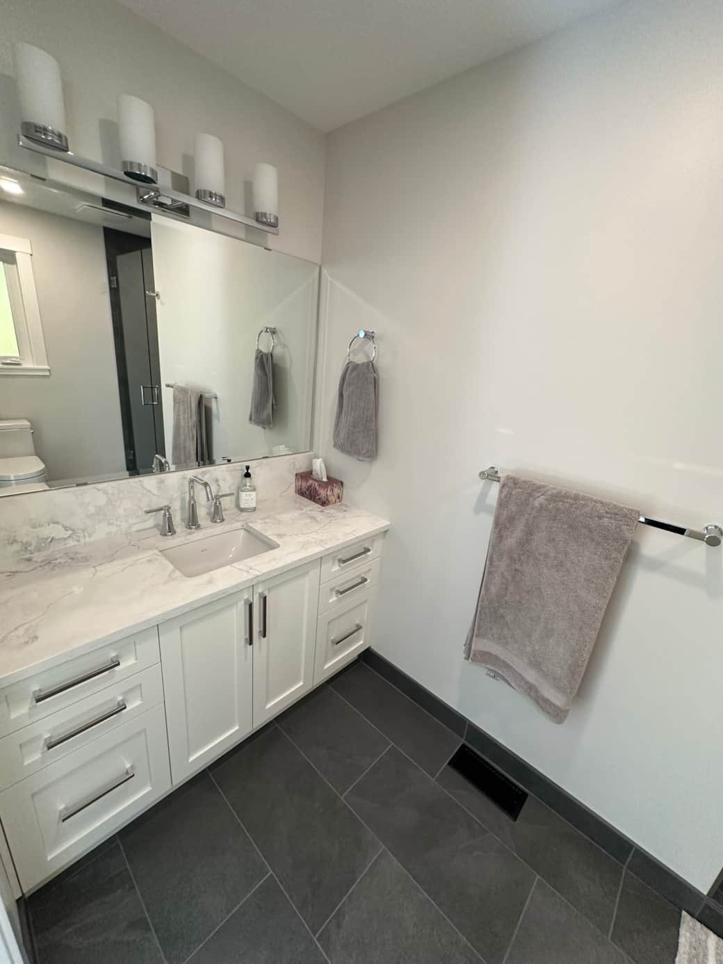 Master Ensuite Bathroom
