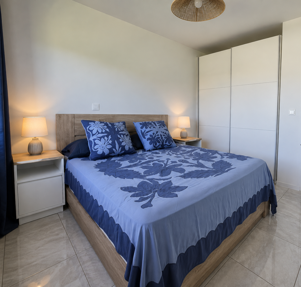 Bedroom 1 (2)