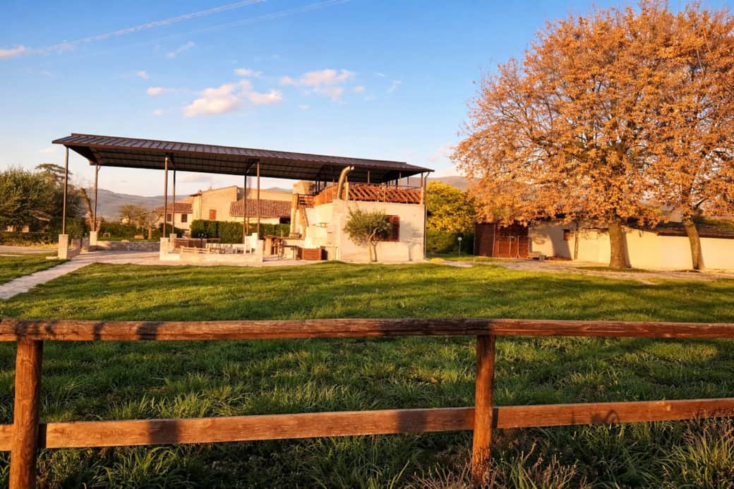 Vista Dalla piscina verso La terrazza