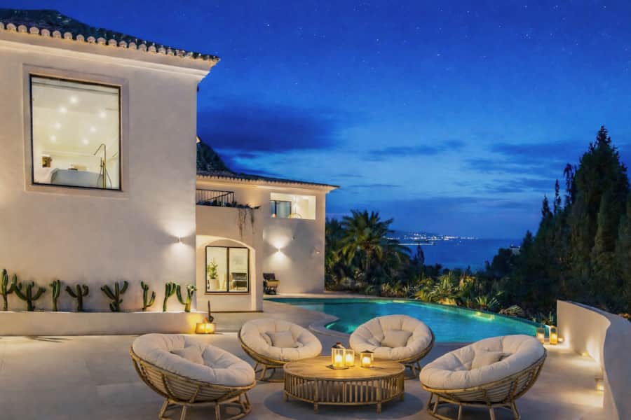 Infinity pool of Villa Luz Bliss at dusk, facing the Atlantic