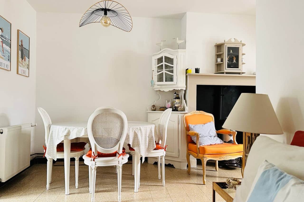 Séjour, coin repas