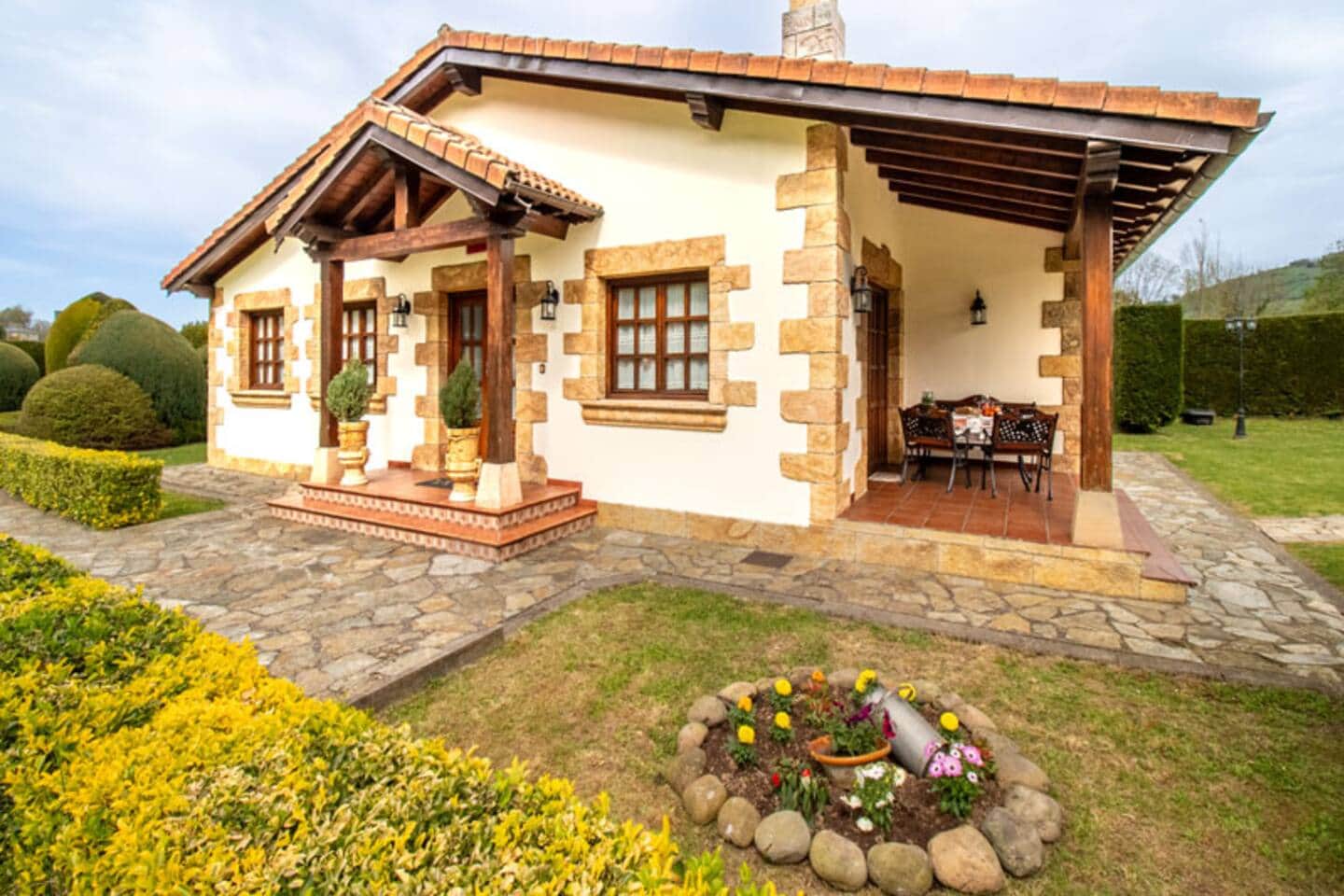 Image Title