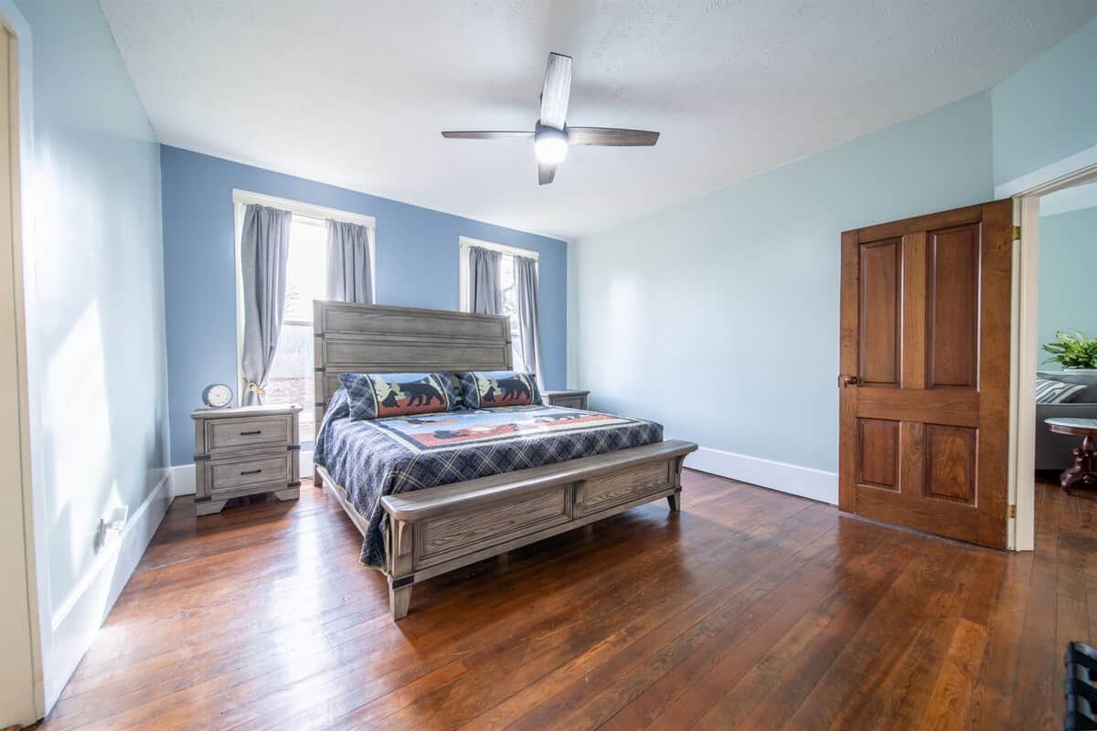 King Bed on first level