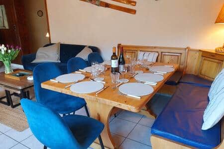 table à manger pour 8 personnes