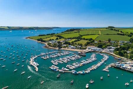 Mylor Harbour - 5 min drive.