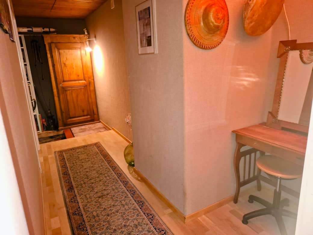 1er étage, couloir et coin coiffeuse au 1er étage