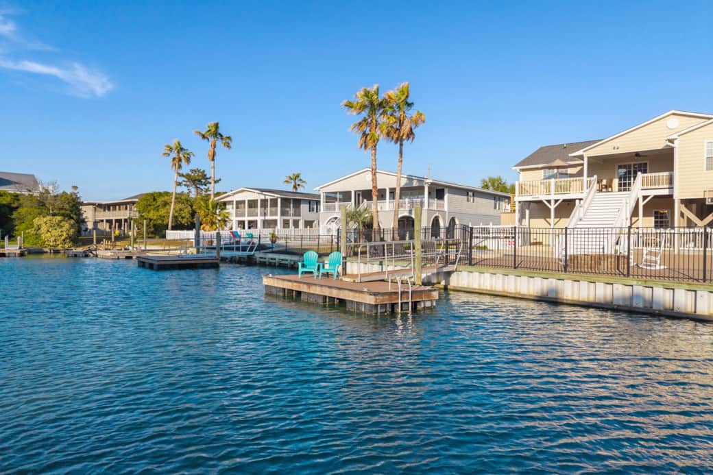Dock