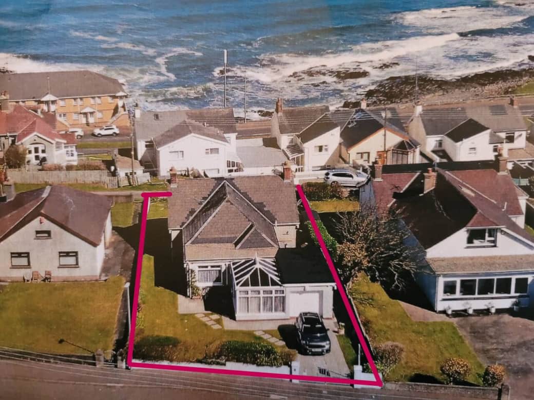 Only 150 metres walk to the coast via steps on Portmore road close to Amici restuarant carpark.