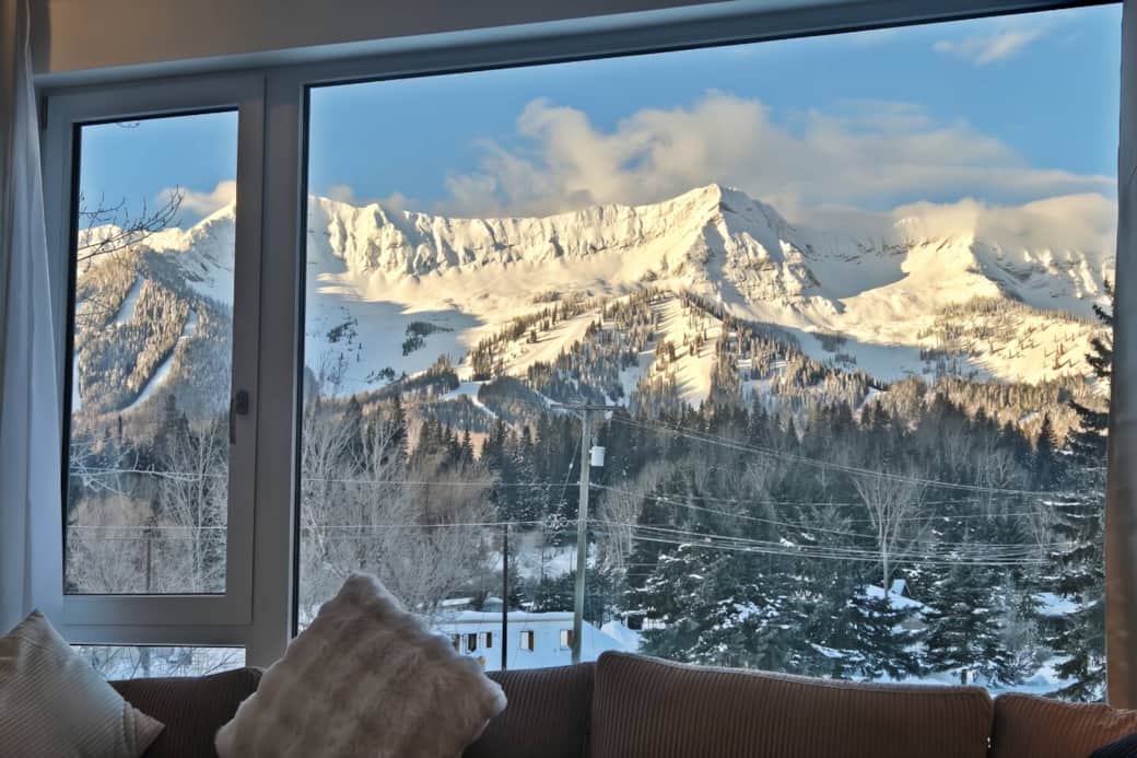 Fernie Alpine Resort 5 mins away.